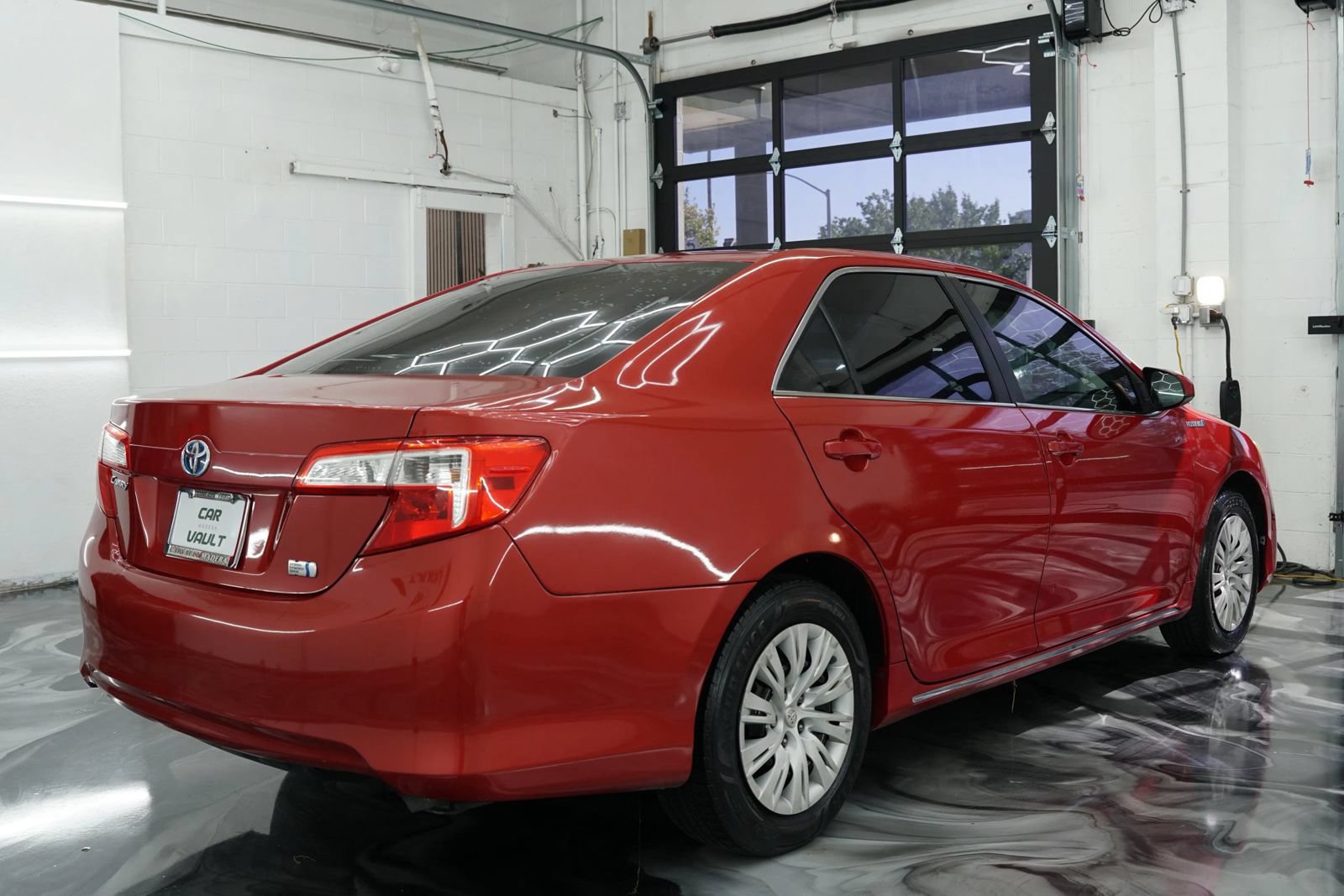 Used 2012 Toyota Camry LE w/ Preferred Accessory Pkg FWD image 9