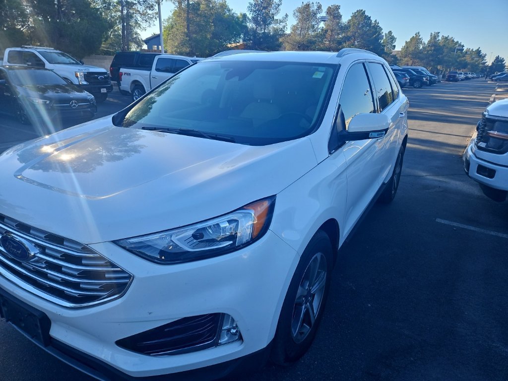 Used 2021 Ford Edge SEL w/ Convenience Package FWD image 2