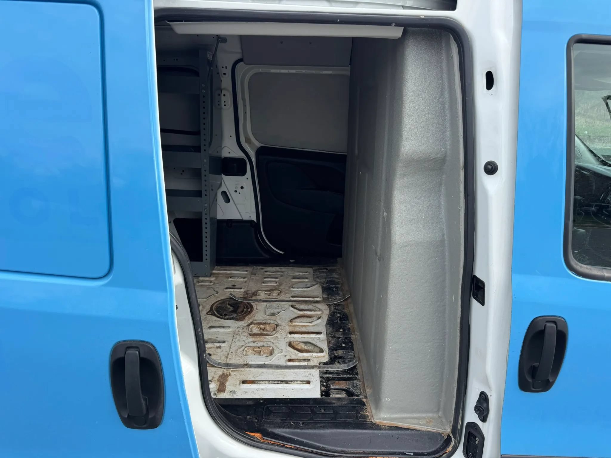 Used 2019 RAM ProMaster City Tradesman SLT FWD image 21