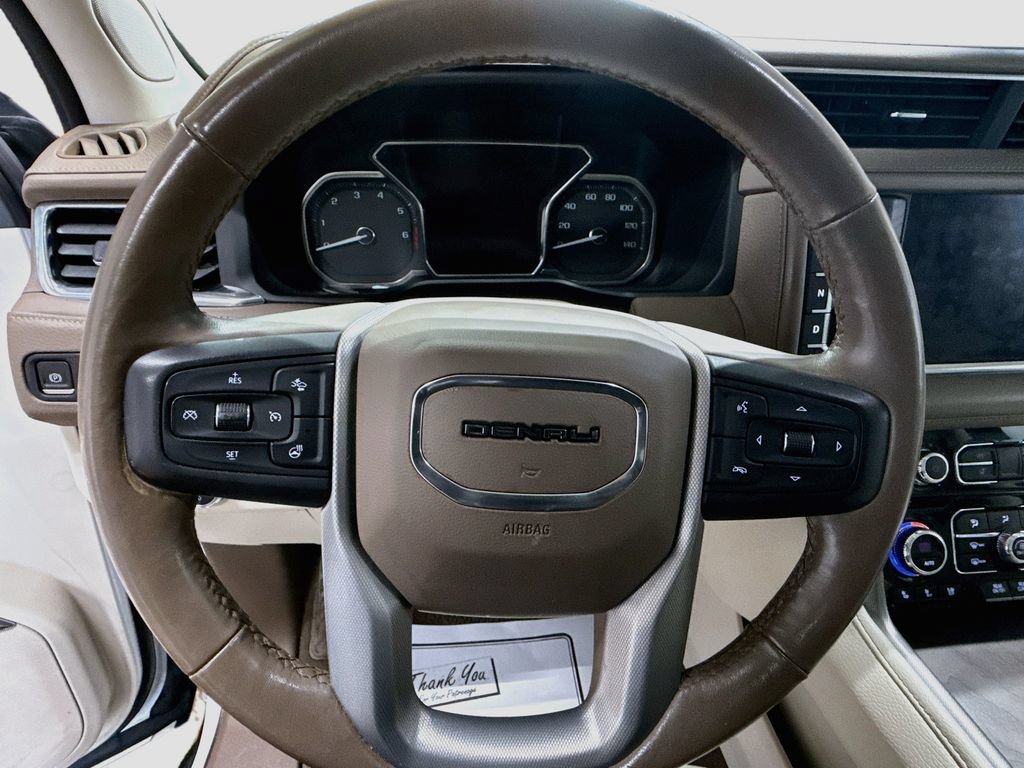Used 2021 GMC Yukon XL Denali AWD/4WD image 11