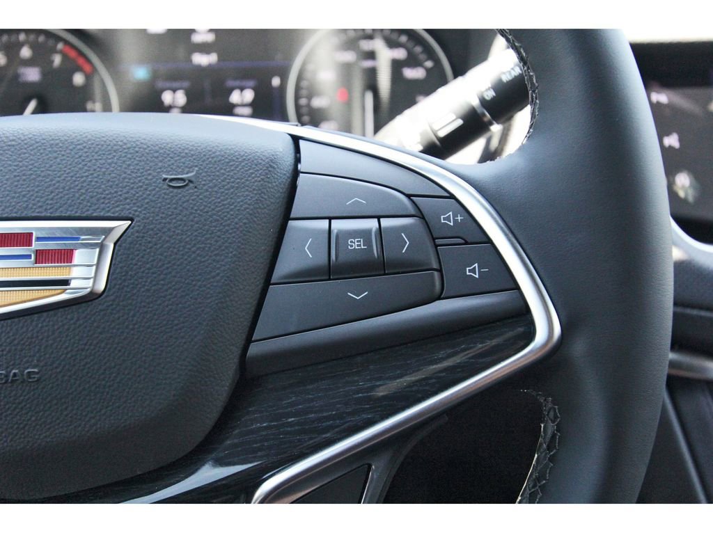 New 2026 Cadillac XT5 Premium Luxury w/ Driver Assist Package FWD image 15