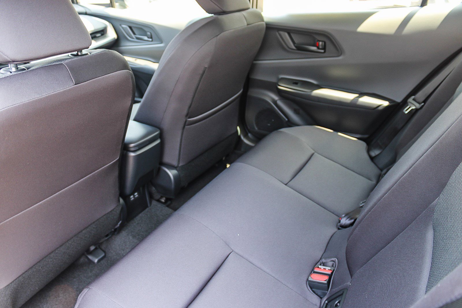 New 2026 Toyota Prius LE image 32