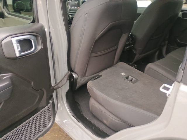 Used 2023 Jeep Wrangler Unlimited Sport AWD/4WD image 20