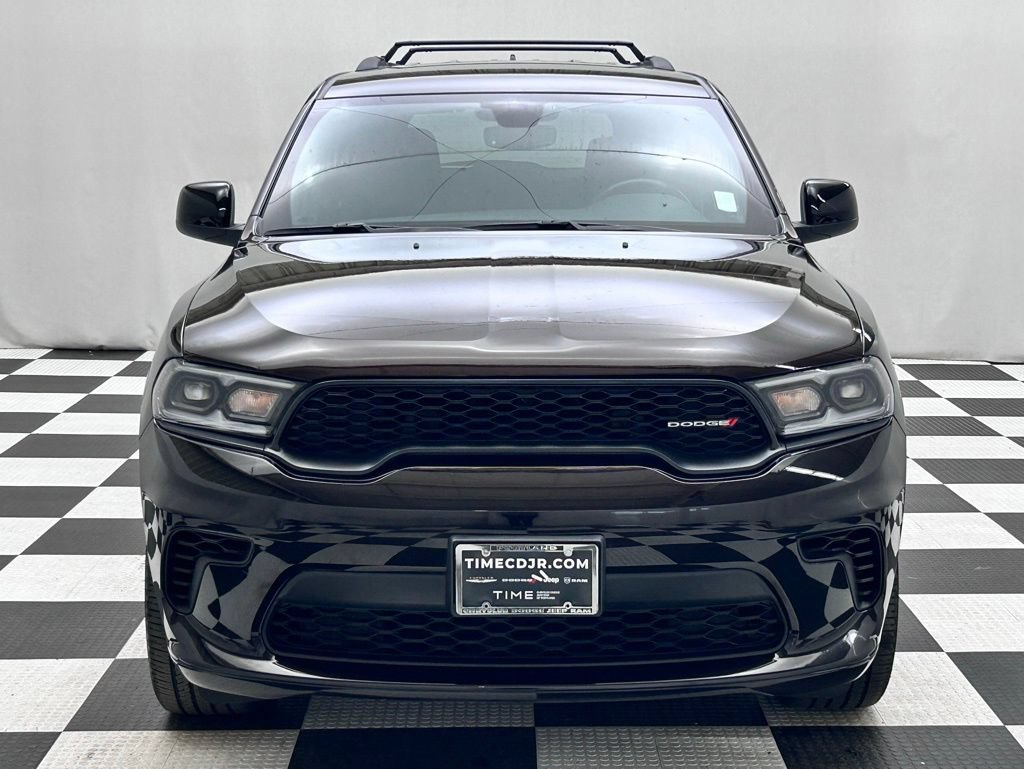 Used 2023 Dodge Durango GT w/ Blacktop Package AWD/4WD image 3