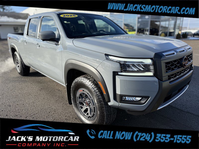 Used 2025 Nissan Frontier PRO-4X w/ Pro Premium Package image 11