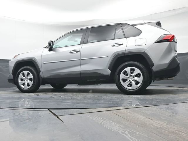 Certified 2024 Toyota RAV4 LE image 31