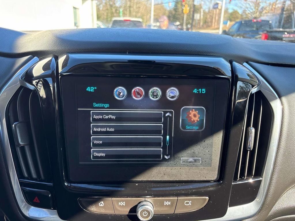 Used 2018 Chevrolet Traverse LT image 27