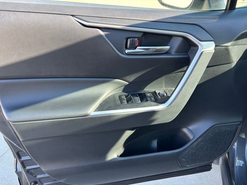 Used 2024 Toyota RAV4 XLE image 13