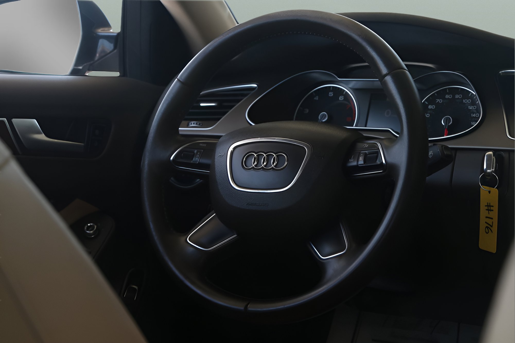Used 2013 Audi A4 2.0T Premium Plus w/ Premium Plus Pkg image 24