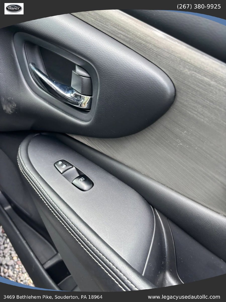 Used 2018 Nissan Murano S image 26