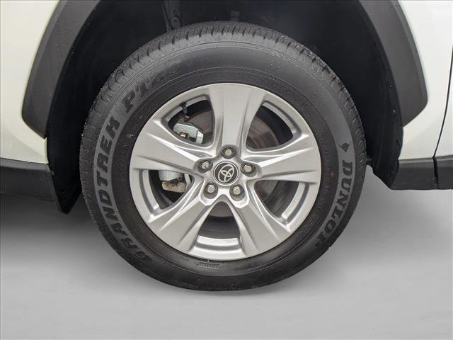 Used 2025 Toyota RAV4 XLE w/ Weather Package FWD image 22