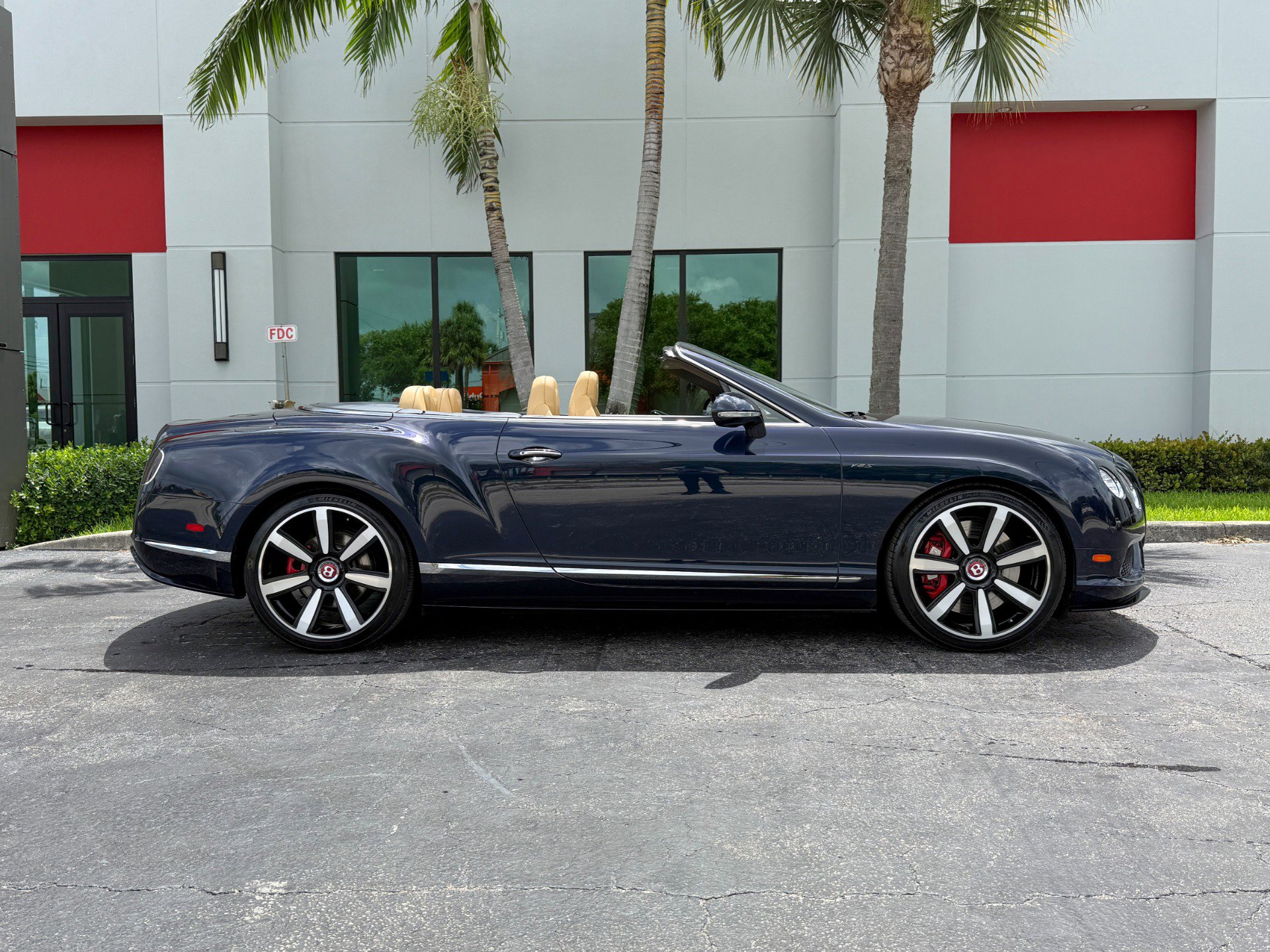 Used 2015 Bentley Continental GT V8 S AWD/4WD image 2