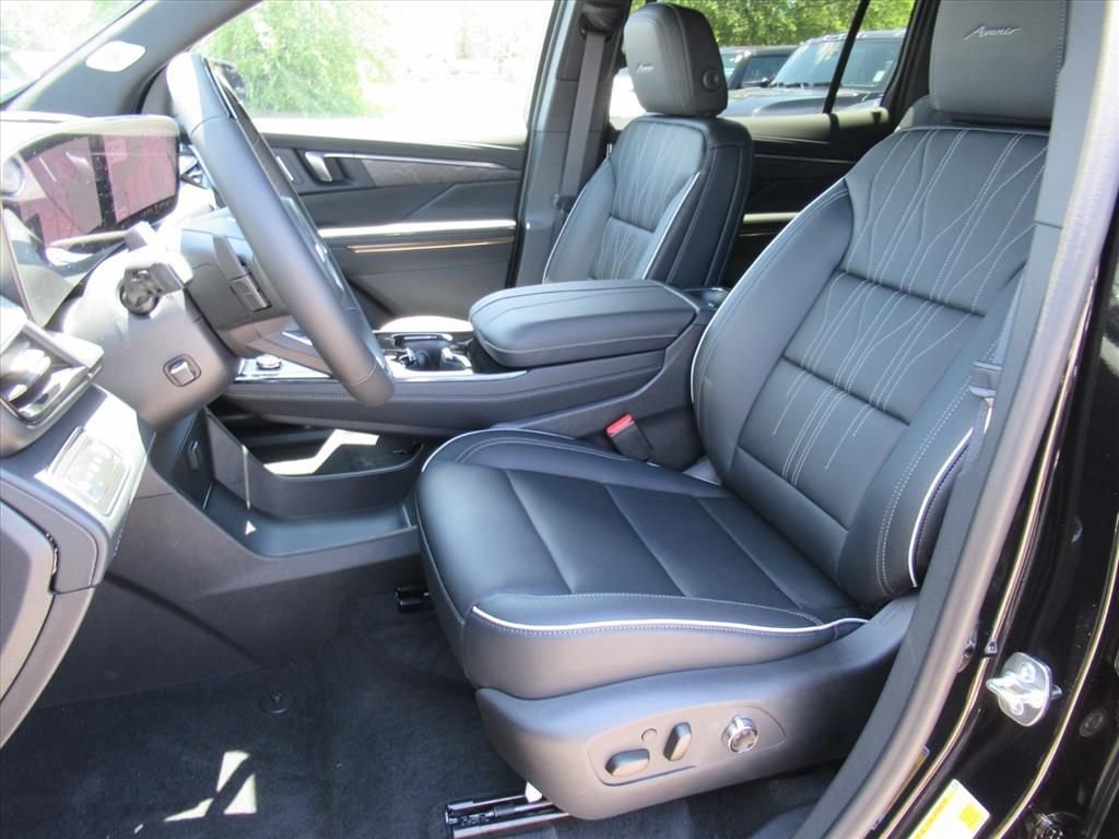 New 2026 Buick Enclave Avenir w/ Super Cruise Package FWD image 19