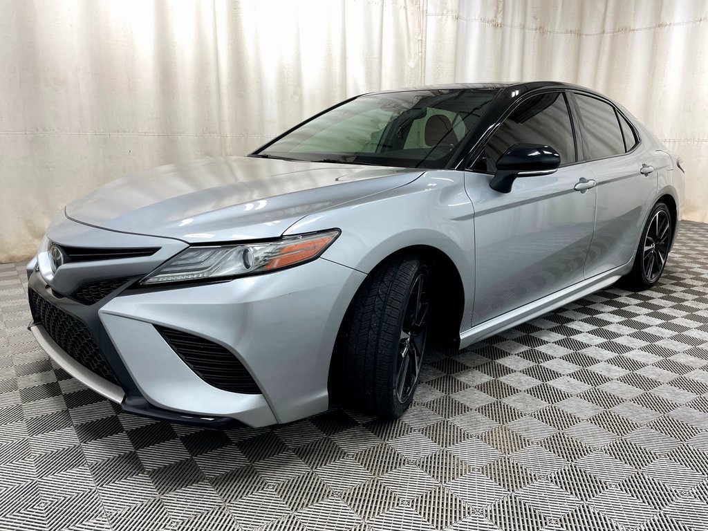 Used 2019 Toyota Camry XSE image 13