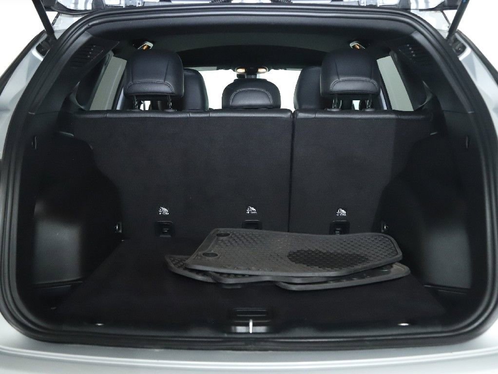 Used 2025 Jeep Compass Trailhawk image 30