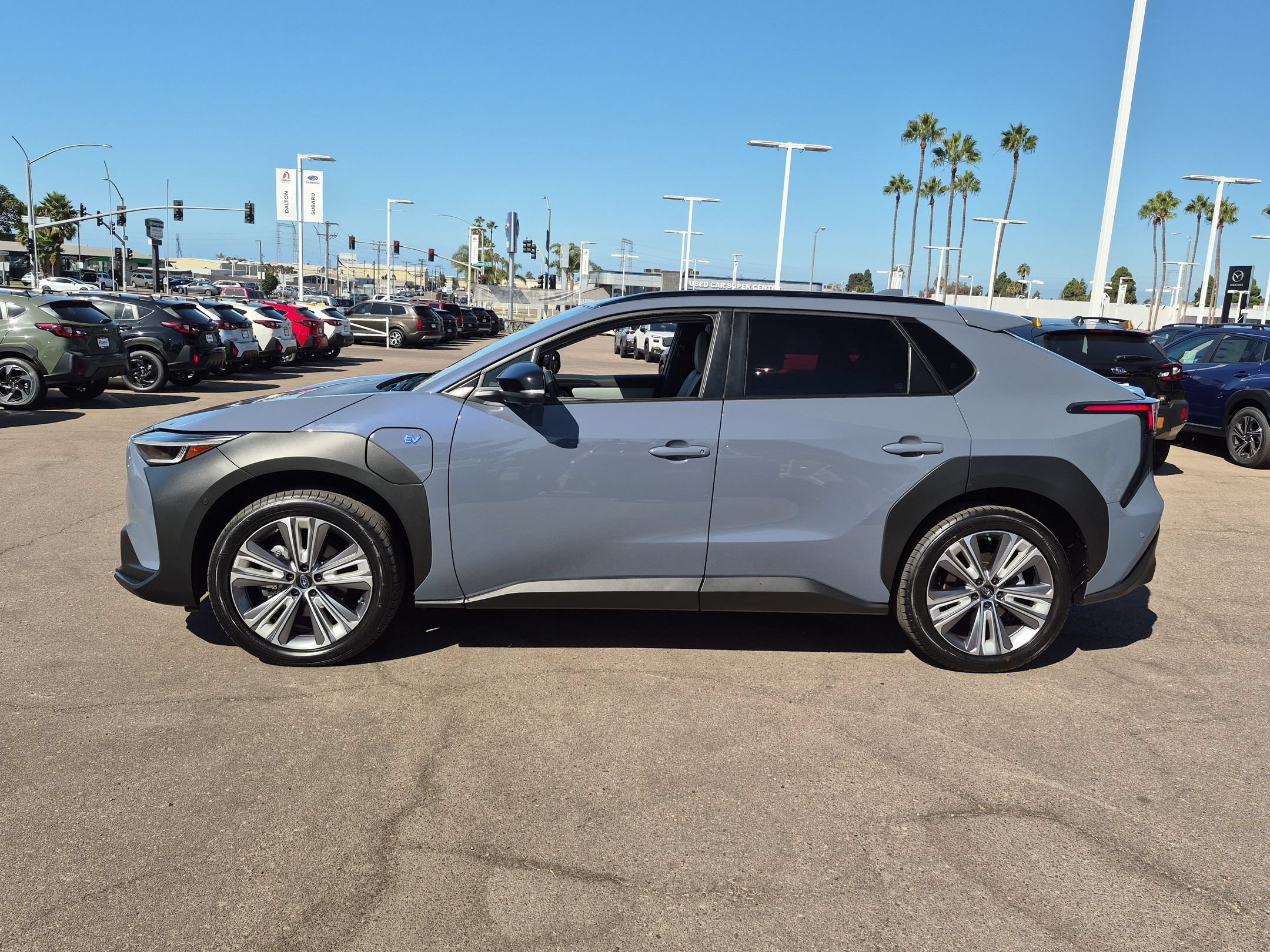 Used 2023 Subaru Solterra AWD image 4