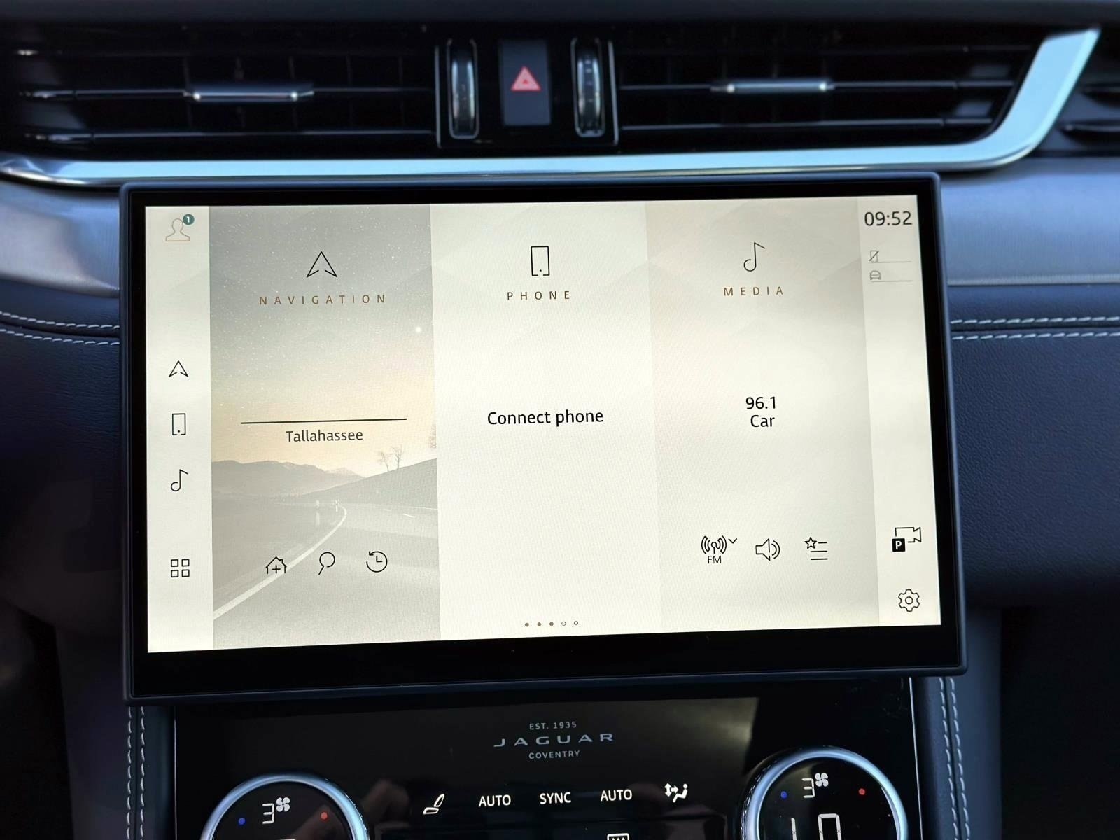 New 2026 Jaguar F-PACE R-Dynamic S AWD/4WD image 16