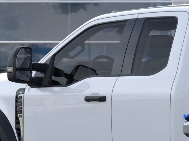 New 2026 Ford F550 2WD SuperCab Super Duty image 19