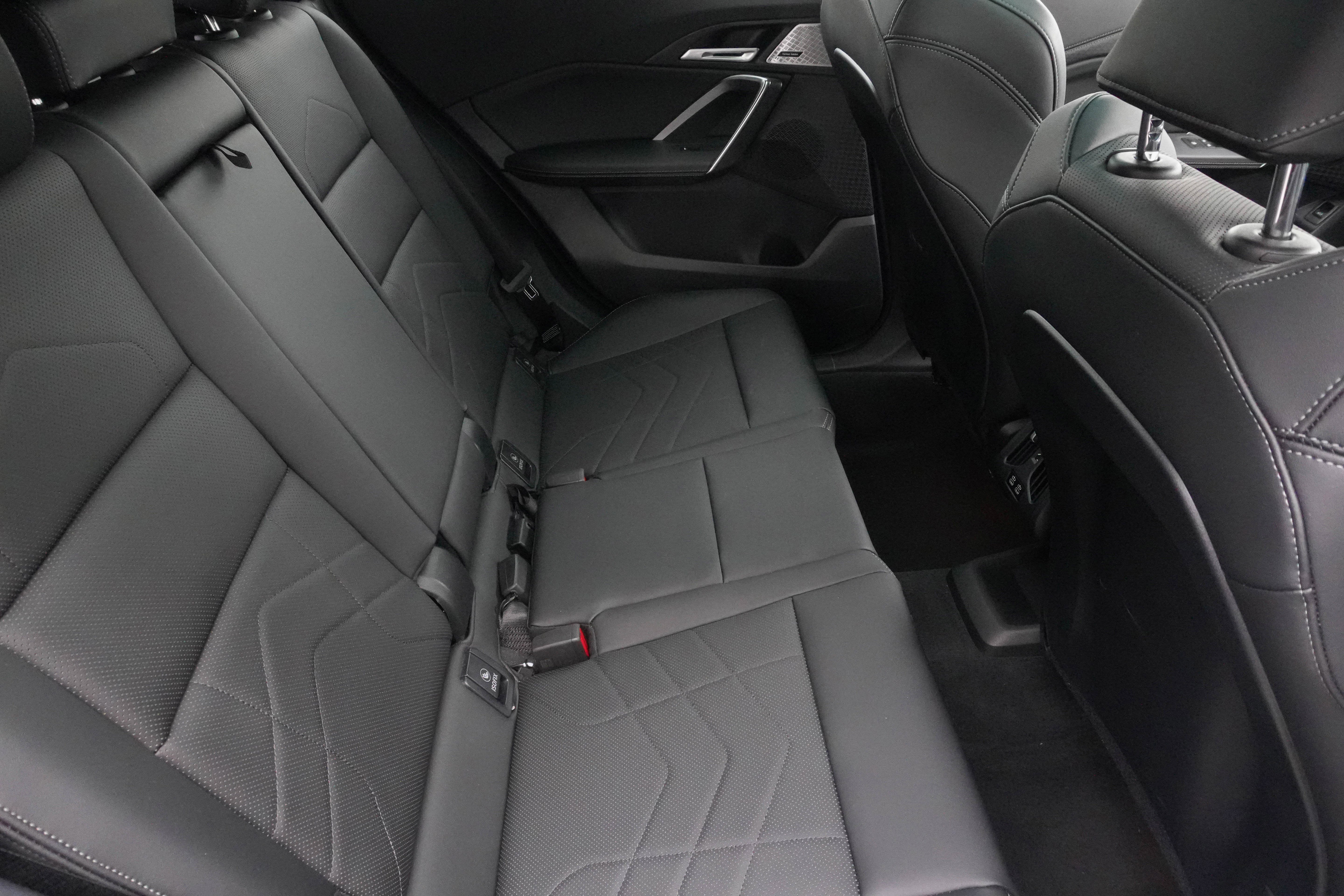 Certified 2025 BMW X2 M35i image 36