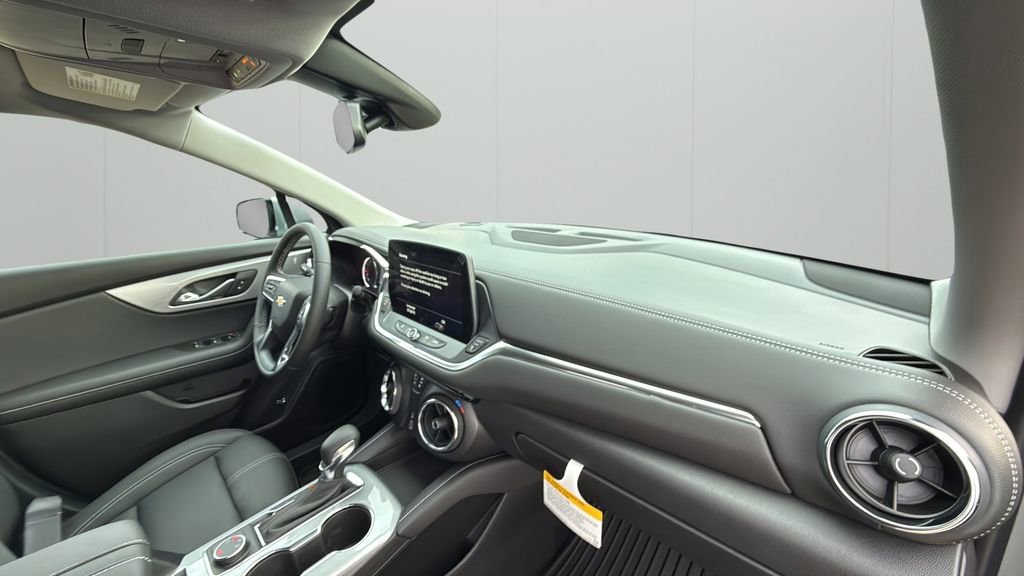 New 2026 Chevrolet Blazer LT AWD/4WD image 43