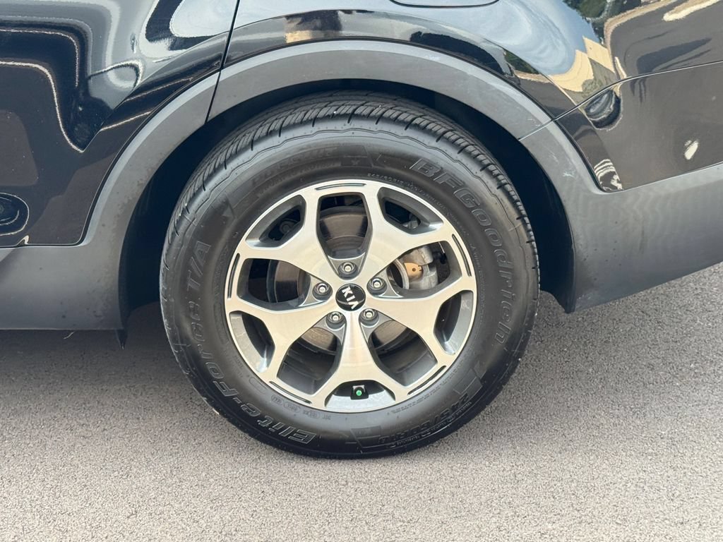 Used 2020 Kia Telluride EX AWD/4WD image 8