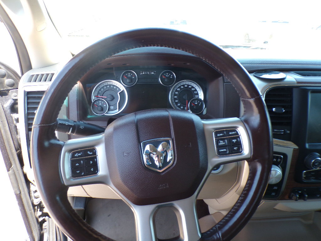 Used 2016 RAM 1500 Laramie w/ Protection Group AWD/4WD image 16