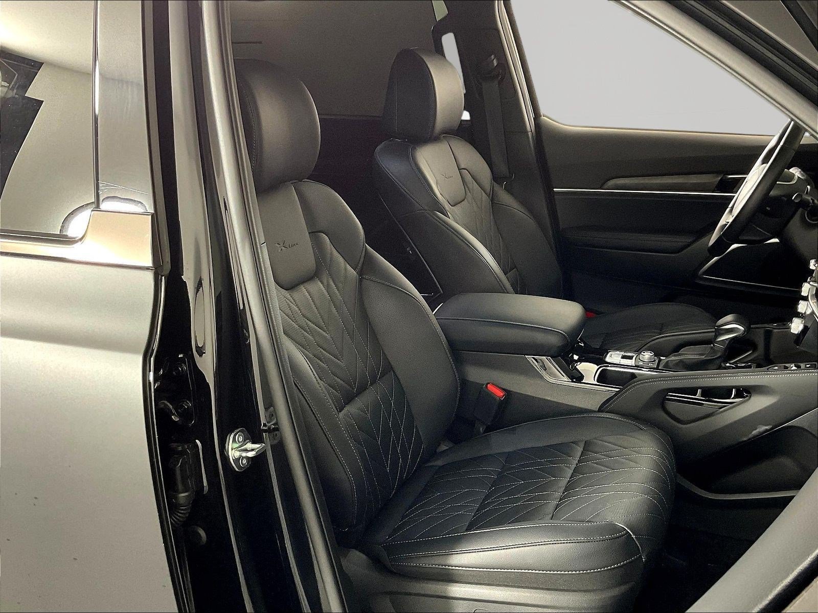 Used 2025 Kia Telluride EX X-Line AWD/4WD image 28