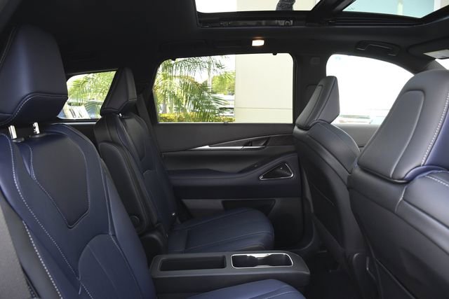 New 2026 INFINITI QX60 Sport w/ Dark Cargo Package image 32