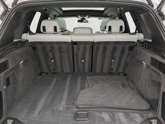 Used 2023 BMW X5 xDrive40i w/ Premium Package image 6