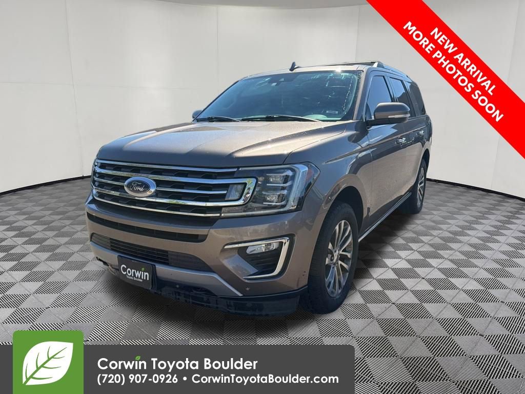 Used 2018 Ford Expedition Limited w/ Equipment Group 301A AWD/4WD image 3