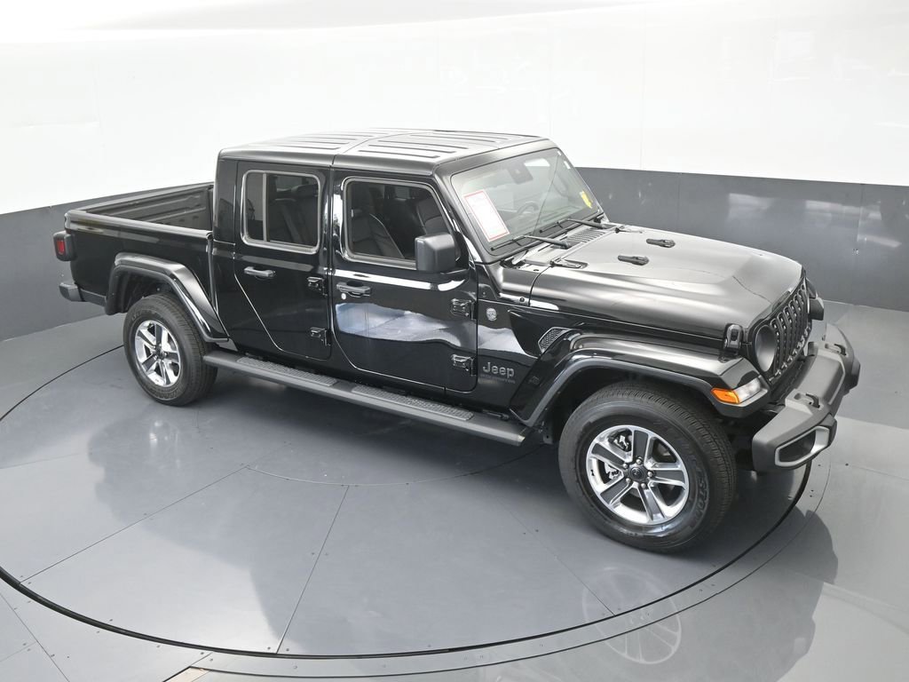 Used 2024 Jeep Gladiator Sport w/ Premium Package image 55