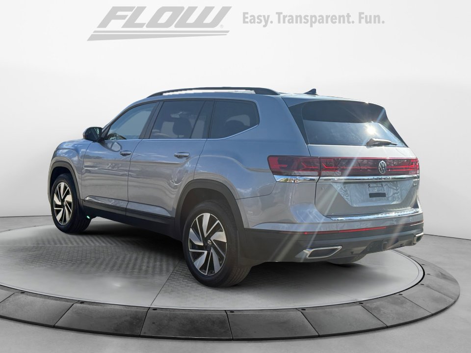 Used 2024 Volkswagen Atlas SE image 6