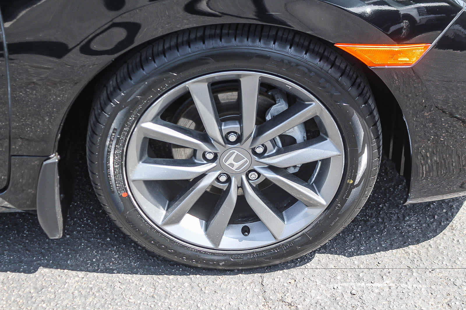 Used 2019 Honda Civic EX image 12