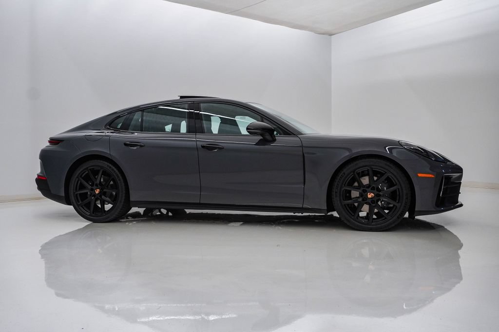 New 2026 Porsche Panamera 4 AWD/4WD image 9