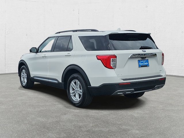 Used 2022 Ford Explorer XLT w/ Equipment Group 202A image 7