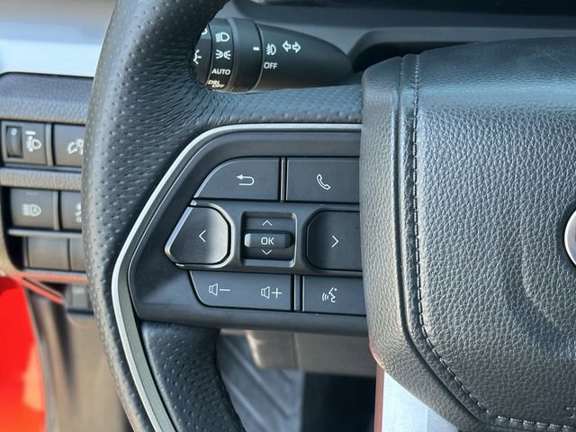 Used 2025 Toyota Tacoma TRD Sport AWD/4WD image 14