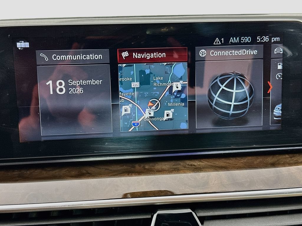 Used 2018 BMW 530e RWD image 14
