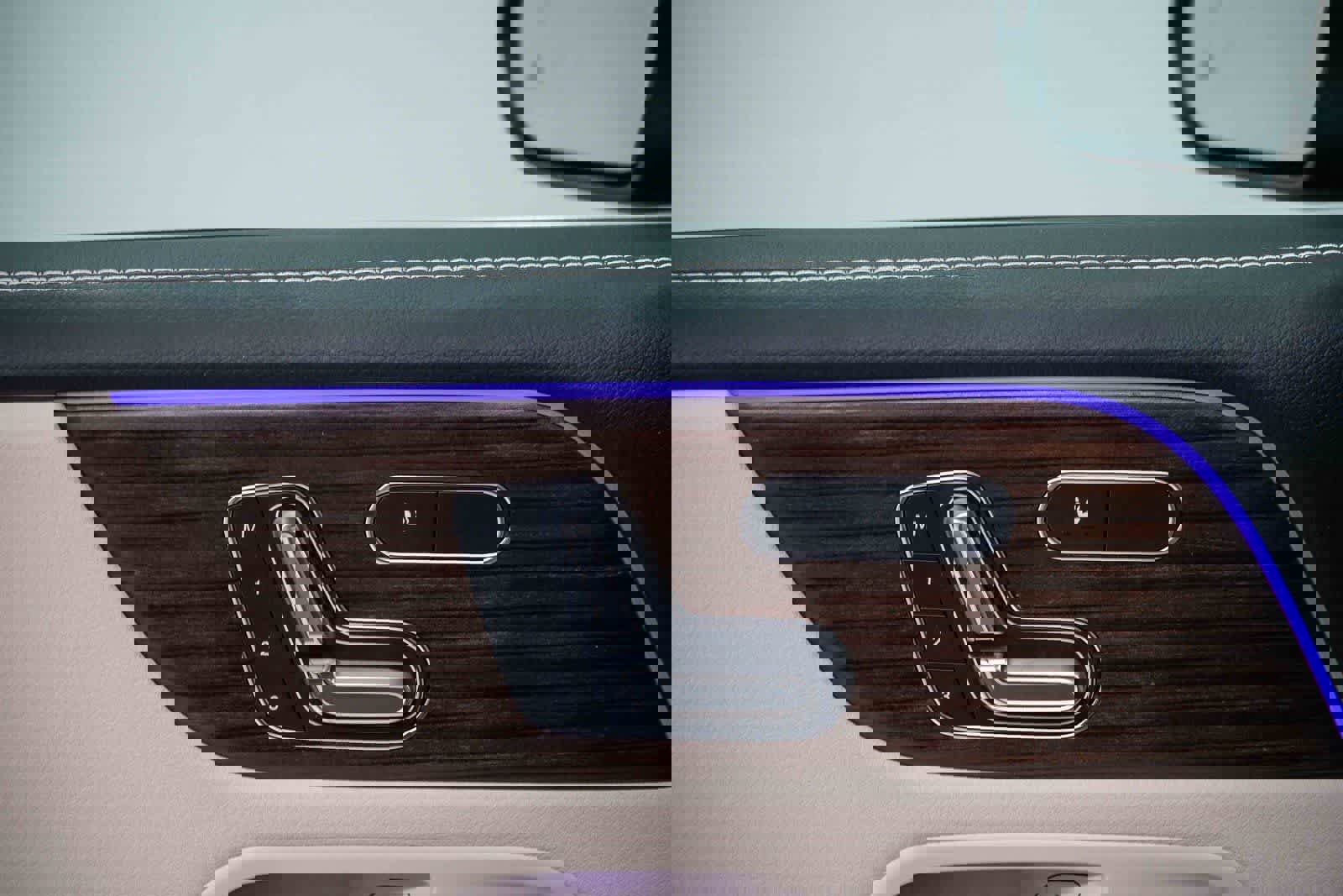 Used 2026 Mercedes-Benz GLB 250 image 20