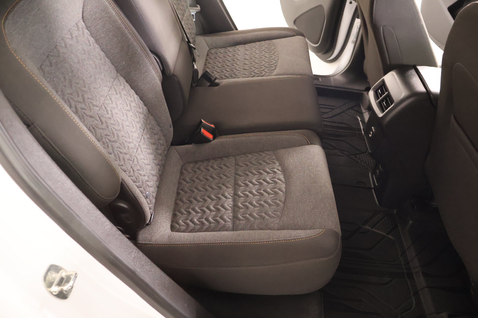 Used 2022 Chevrolet Equinox LT FWD image 14