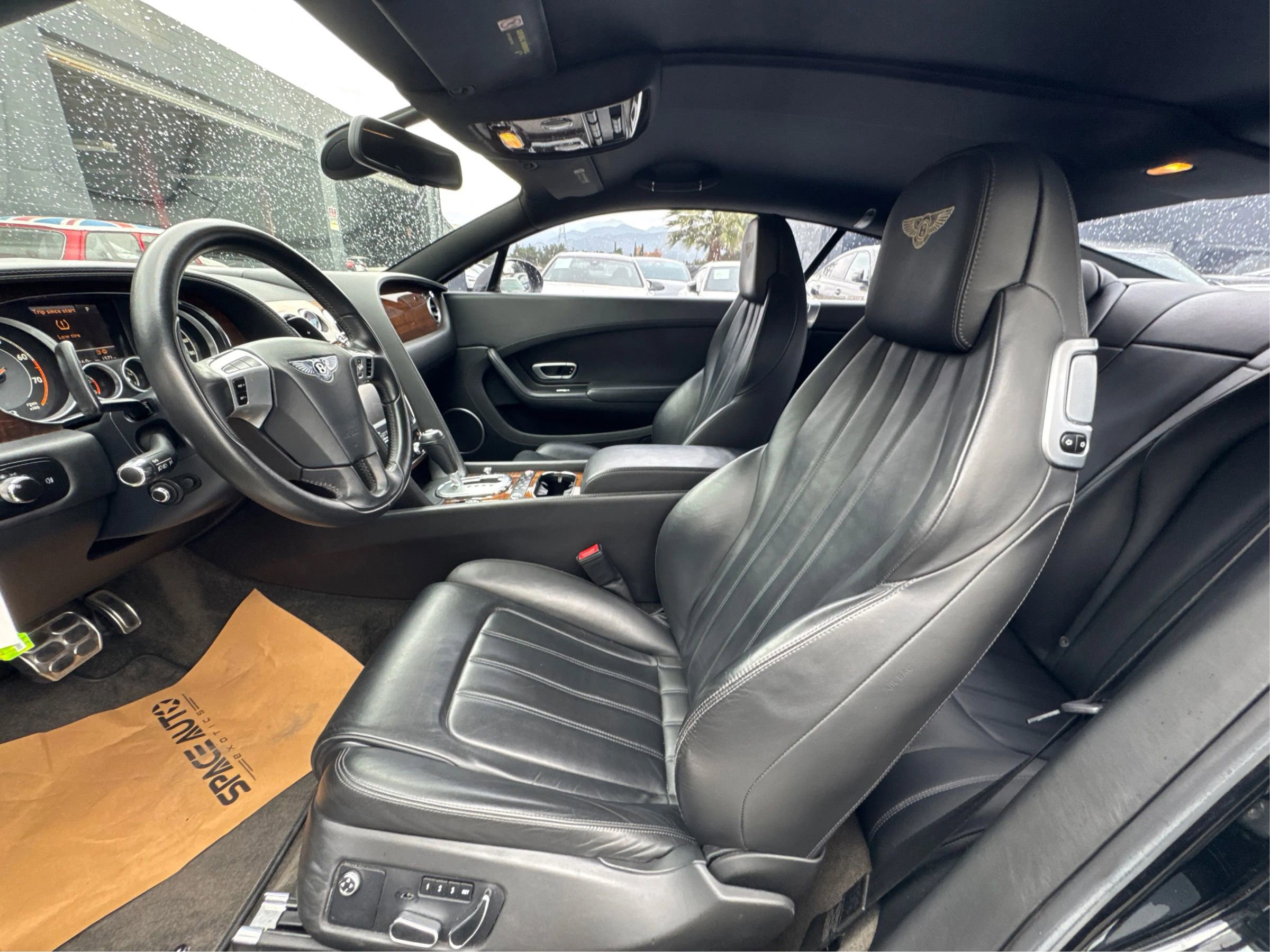 Used 2014 Bentley Continental GT image 9