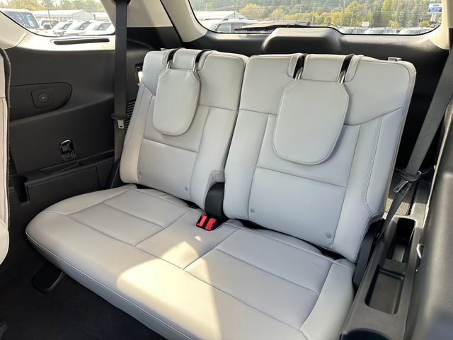 New 2025 Ford Explorer Platinum w/ LUX Leather Package image 22