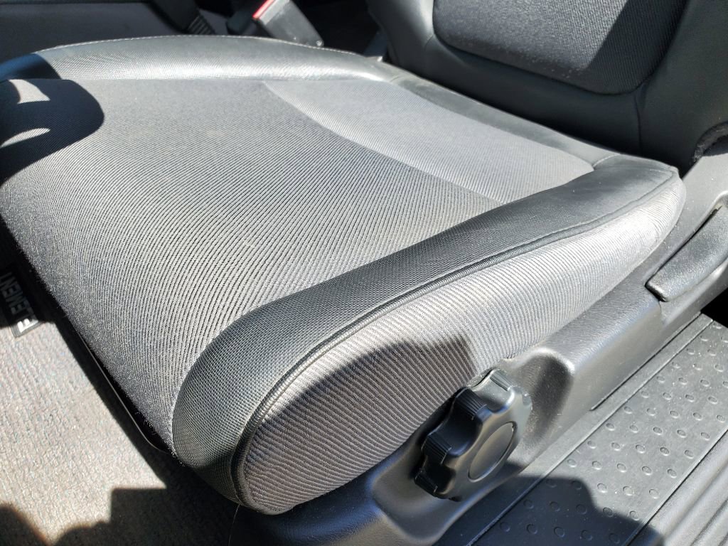 Used 2005 Honda Element EX image 21