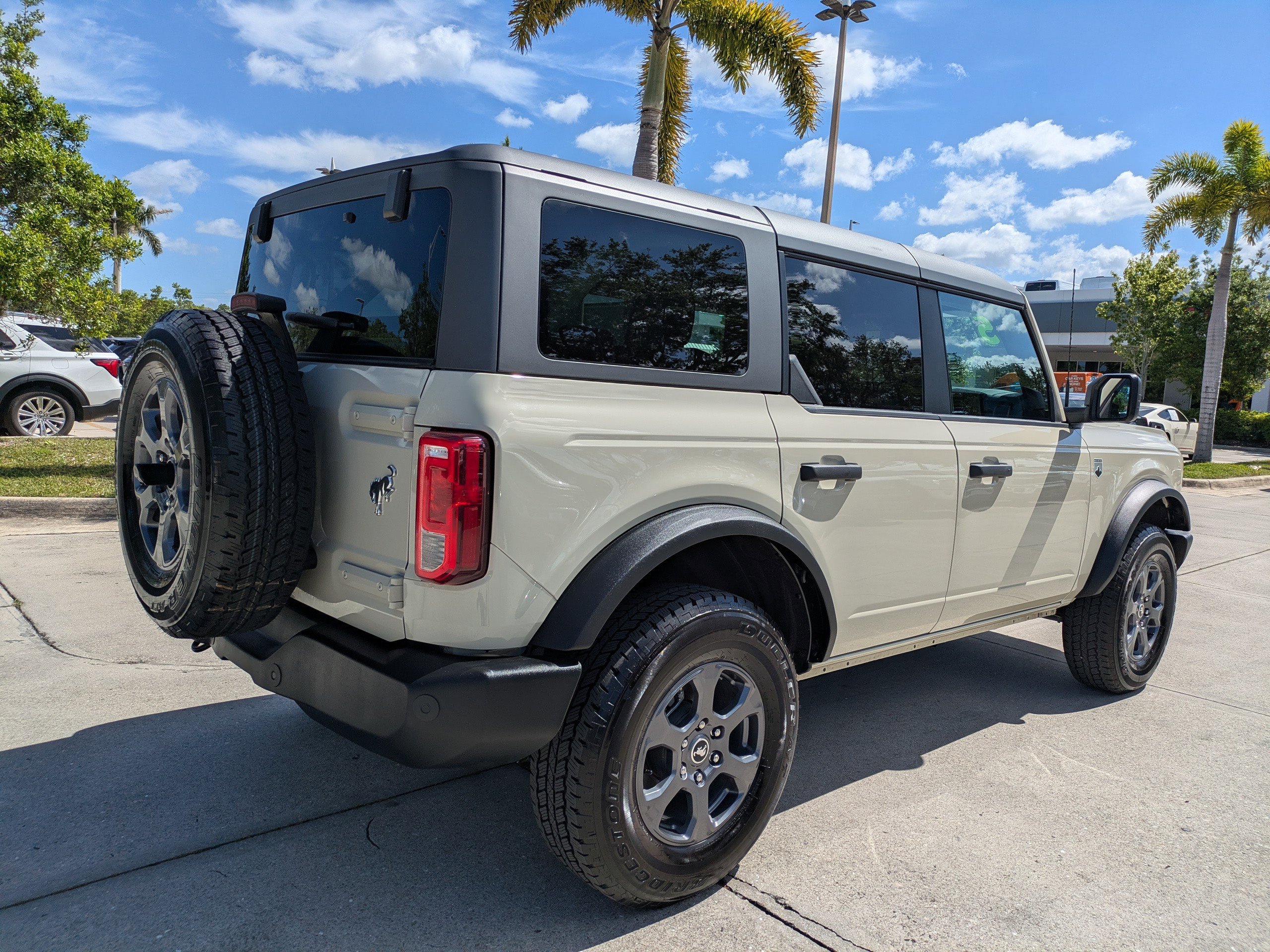 Certified 2025 Ford Bronco Big Bend AWD/4WD image 4