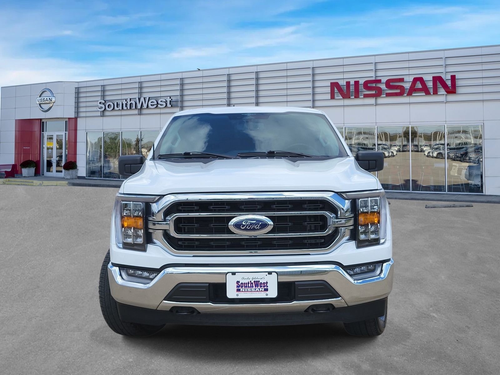 Used 2023 Ford F150 XLT w/ Equipment Group 302A High AWD/4WD image 10