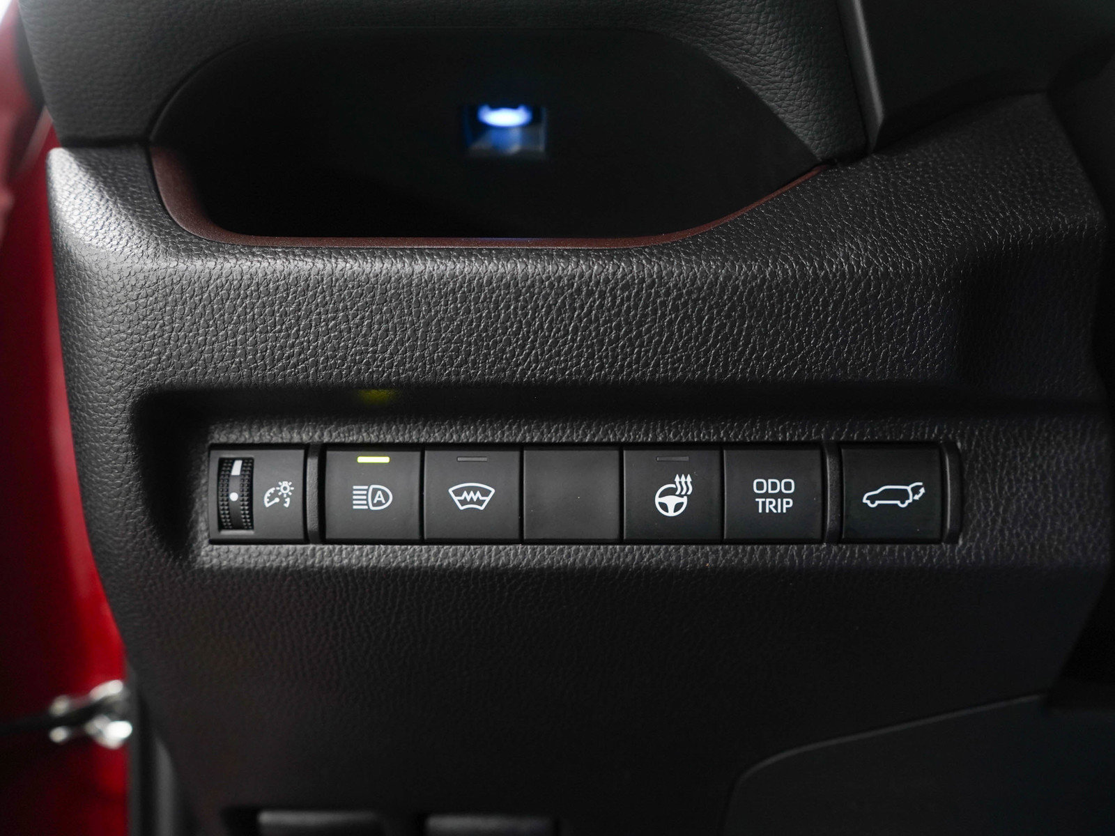 Used 2025 Toyota RAV4 Limited w/ Weather Package image 24