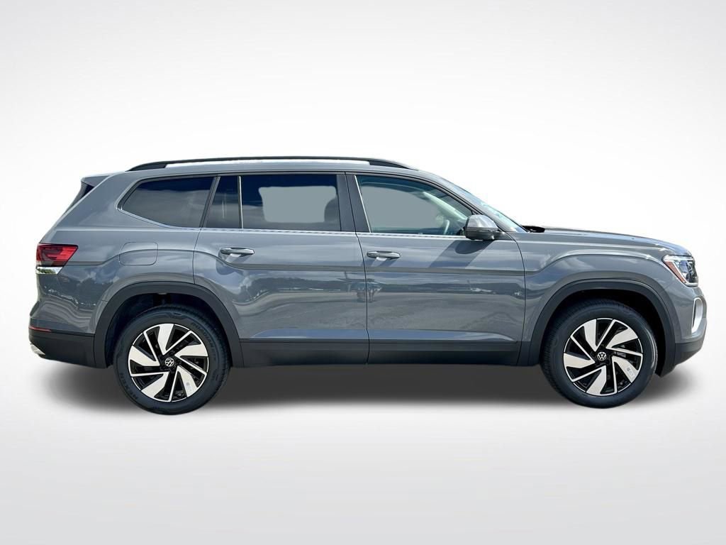 New 2026 Volkswagen Atlas SE FWD image 4