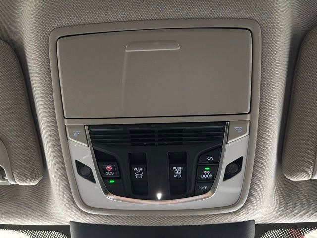 Certified 2026 Acura MDX w/ Technology Package image 25