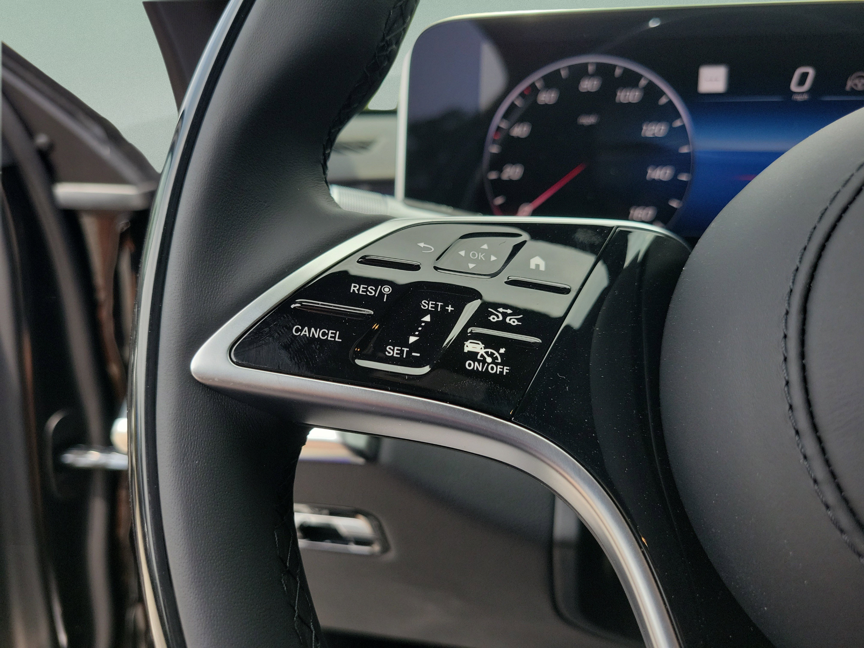 New 2026 Mercedes-Benz S 500 4MATIC image 23