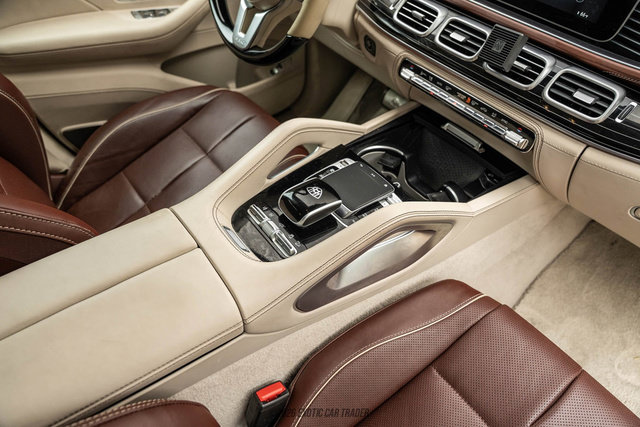 Used 2023 Mercedes-Benz Maybach GLS 600 4MATIC image 62