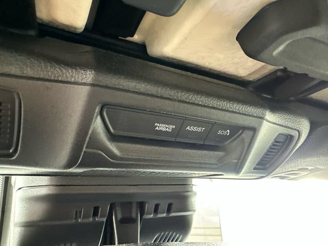 Used 2024 Jeep Wrangler Unlimited Sahara AWD/4WD image 19